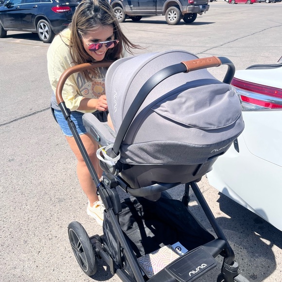 Meet your Posher, Vanessa - Picture 3 of 8